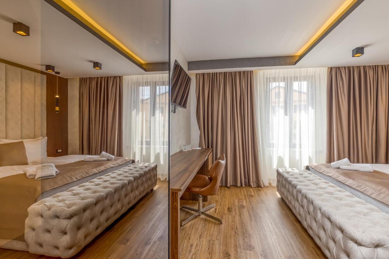 San Valentino Palace Aparthotel Umag Exterior photo