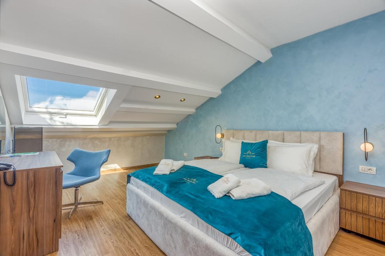 San Valentino Palace Aparthotel Umag Exterior photo
